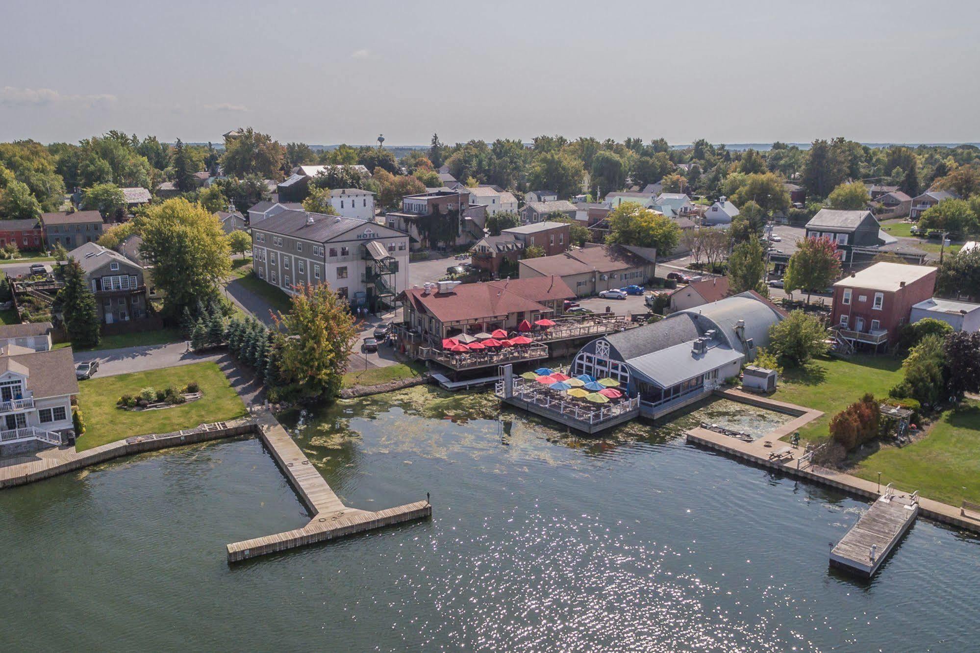 Harbor House Inn サケッツハーバー エクステリア 写真